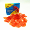 precio barato material de maíz 170g 175g 227g galletas crudas color rojo Snack coloreado galleta de gambas con chip de gambas